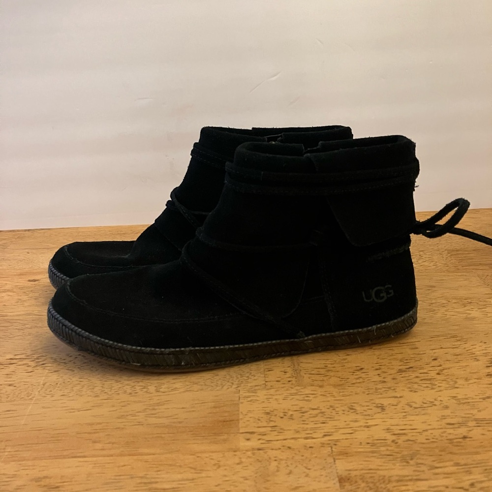 UGG Reid Moc